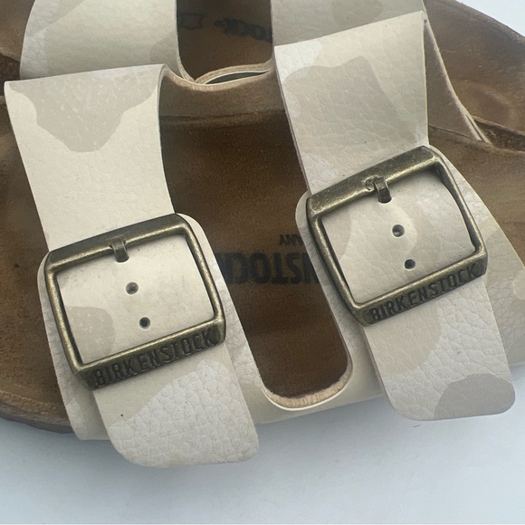 Birkenstock Sandals Womens Size EU39 US 8- 8.5 Slide Birko-Flor Desert Color - Picture 2 of 12